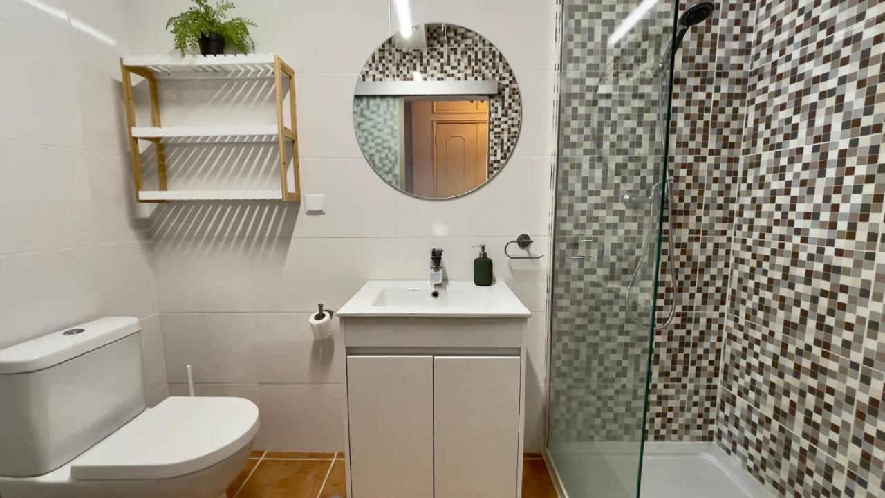 Apartamento T2 Com Terraco Grande Daire Quarteira Dış mekan fotoğraf