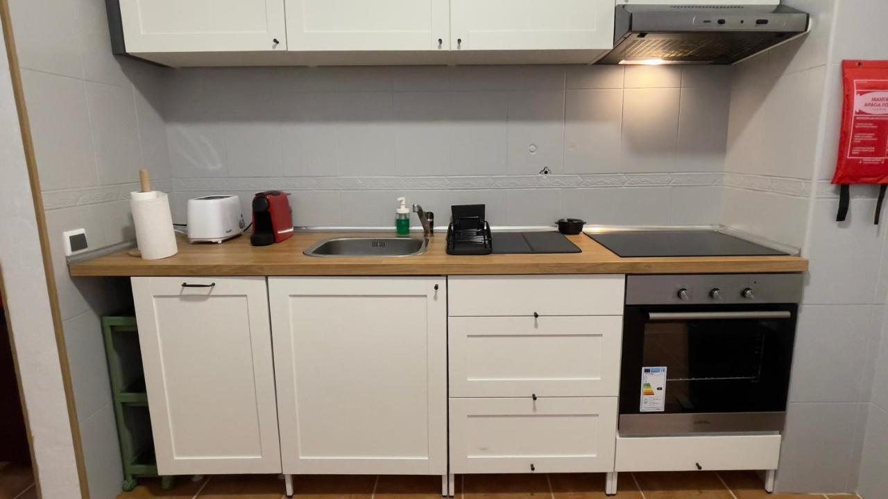 Apartamento T2 Com Terraco Grande Daire Quarteira Dış mekan fotoğraf