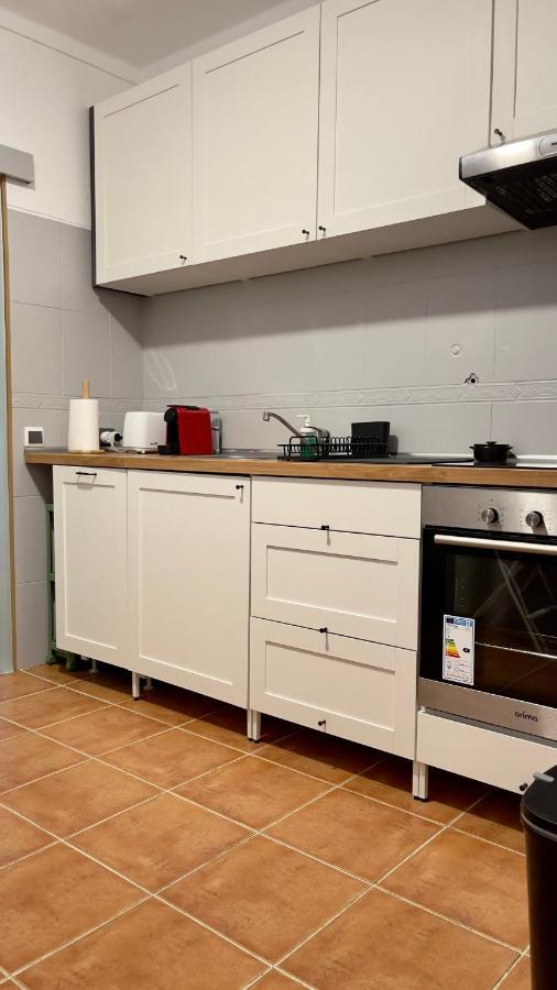 Apartamento T2 Com Terraco Grande Daire Quarteira Dış mekan fotoğraf